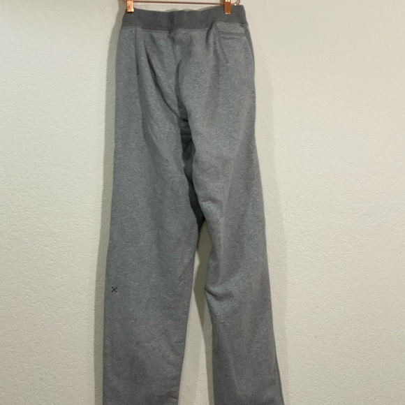 Lululemon Men's Gray Sweatpants - Picture 4 of 6